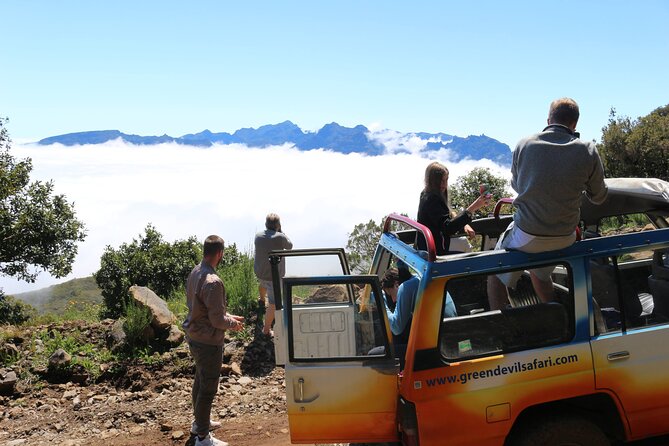 Wine tasting and Jeep Adventure in Madeira's Majestic Countryside - Visiting Campanário and Its Coastal Cliffs