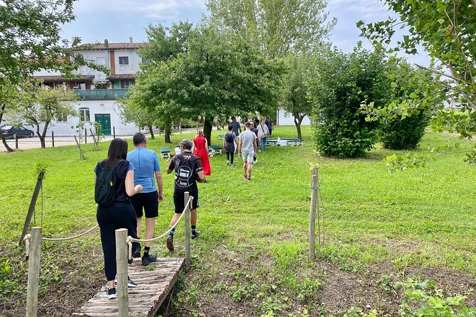 Wine Tasting and Tour of Lugana Wines in Sirmione - Key Points