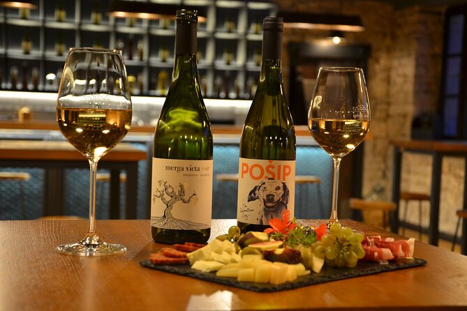 Wine Tasting at Black Island Winery - Convenient Meeting Point and Flexible Hours