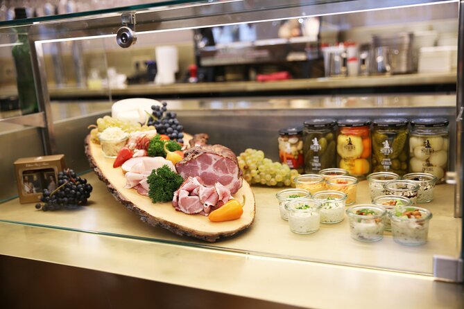 Wine Tasting at Schönbrunn Palace with optional Palace Ticket - Practical Considerations and Participant Requirements