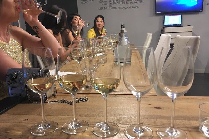 Wine Tasting Experience in Barcelona - Food Pairings: Bread, Cheese, and Olive Oil