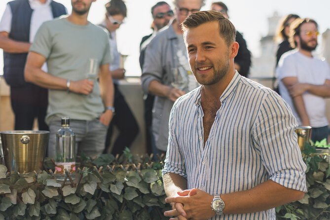 Wine Tasting Experience with a Professional Sommelier in Valencia City Center - Practical Details: Booking, Duration, and Group Size