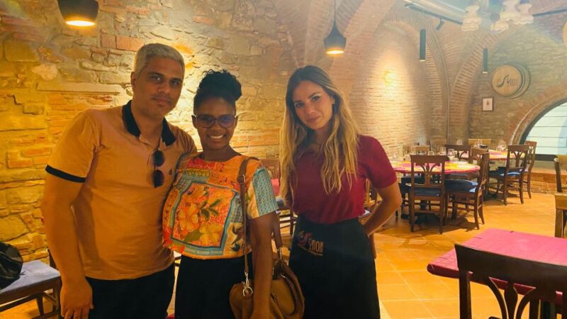 Wine Tasting Experience with Three Types of Tuscan Wine - Key Points