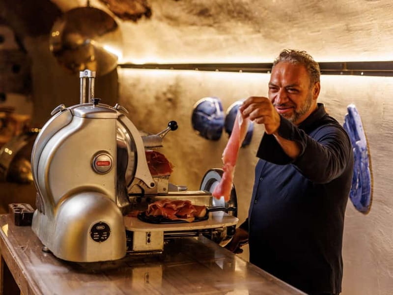 Wine Tasting & Food Pairing in Underground Cellar in Rome - The Art and Culture of the Underground Space
