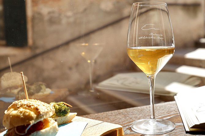 Wine Tasting in Venice - Discover Authentic Venetian Wine Tasting in Dorsoduro