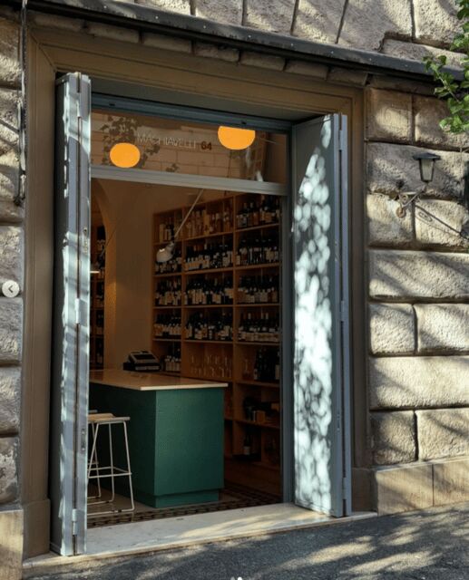 Wine tasting near the Colosseum - Key Points