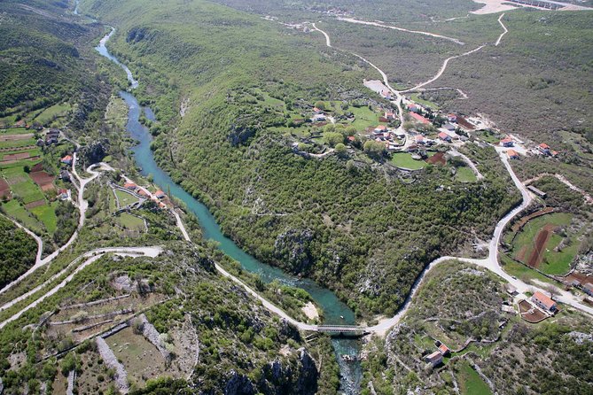 Wine Tasting & Winery Tours - Wine Tastings and Local Snacks Included