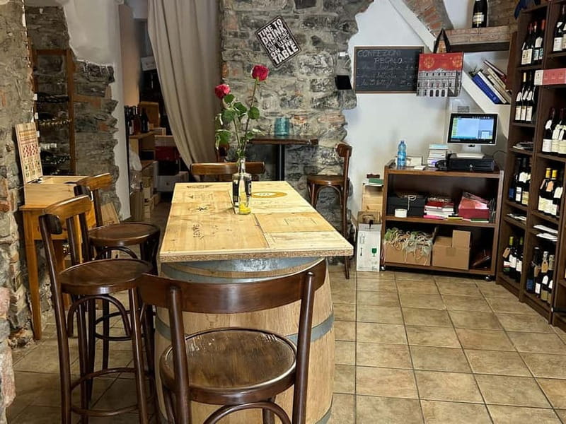 Wine Tasting with Food Pairing at Lake Como - Discover the Intimate Wine Bar near Lake Como