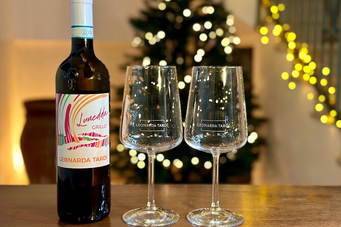 Wine tasting with gastronomic experience at Leonarda's home - Guided by Chef Calogero: Passionate and Skilled