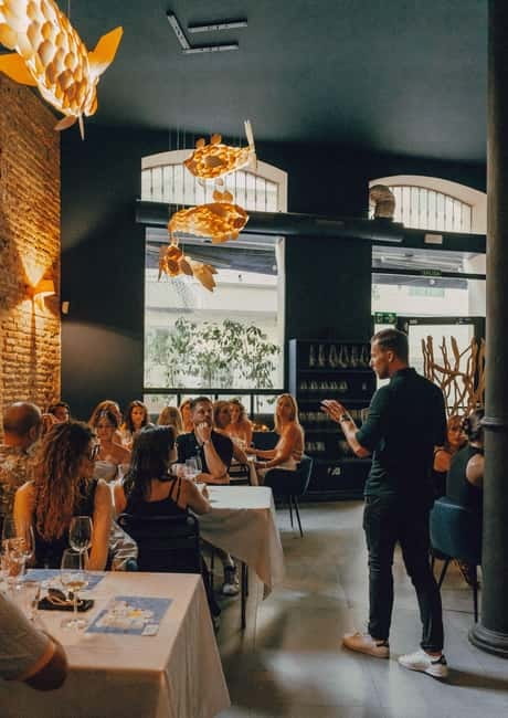 Wine Tasting with Professional Sommelier in centre Valencia - Discover a Premium Wine Tasting in the Heart of Valencia