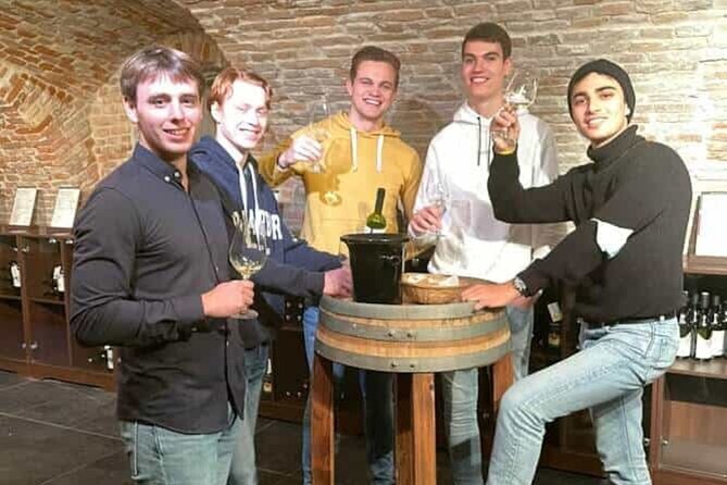 Wine Tasting with Sommelier in Bratislava - Meet the Expert: The English-speaking Sommelier