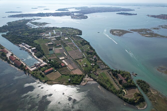 Wine Tasting with the winemaker in Villa Santa Eurosia - The Unique Character of Venitian Dorona Wine