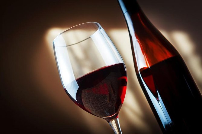 Wine Tour Bandol & Cassis from Marseille - Lunch and Free Time in Le Castellet’s Charm