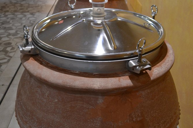 Wine Tour Experience for Family or friend's group - The Guide: Knowledge and Personal Touch