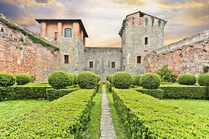 Wine Tour in the Countryside of Lucca with Lunch - with Minivan - Return to Lucca and Flexibility of the Tour