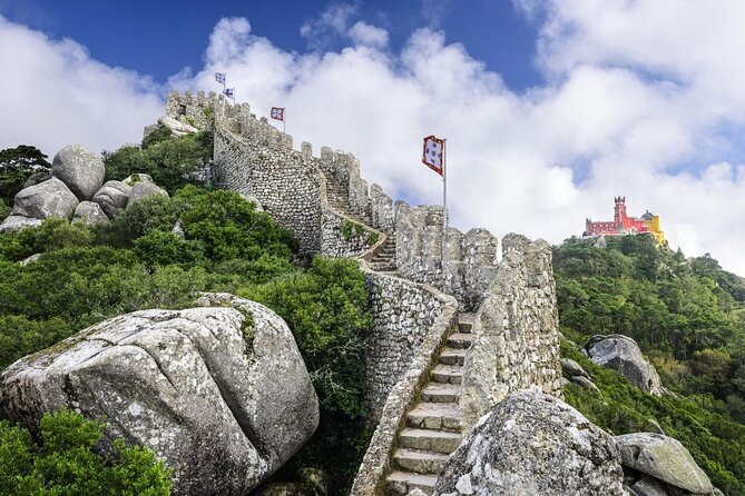 Wine Tour & Lunch By the Sea in Sintra - Explore Sintra with a Wine and Food Tour from Lisbon