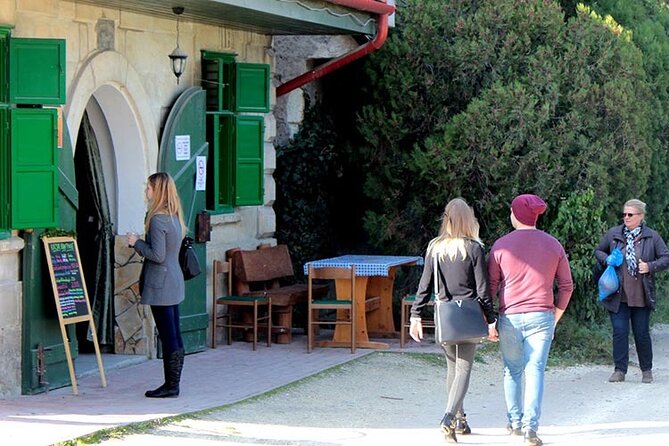 Wine Tour of Etyek from Budapest, taste even 7 kinds of wines! - Explore Etyeks Wine Heritage with a Guided Tour from Budapest