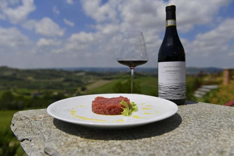 Wine Tour.Visit a Small Organic Winery in the Langhe/Cascina Alberta - Exploring the Vineyards of Cascina Alberta