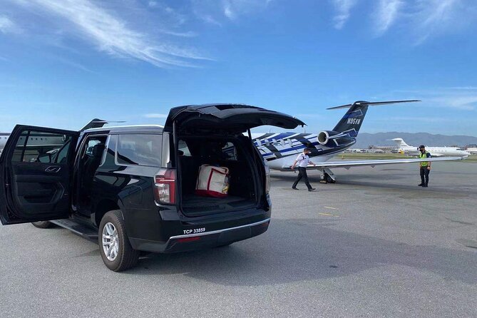 Winery and Vineyard Transportation in Luxury Full Size Black SUV - Explore Napa & Sonoma in a Full-Size Black SUV