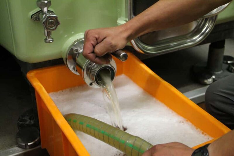 Winery visit in Epesses and wine tasting - Discovering Domaine Gaillard’s Historic Cellar in Epesses