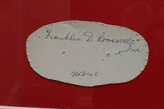 Winston Churchill's London and The Churchill War Rooms - A Private Tour. - Churchill’s Favorite Cigar Shop and his Iconic Cigar