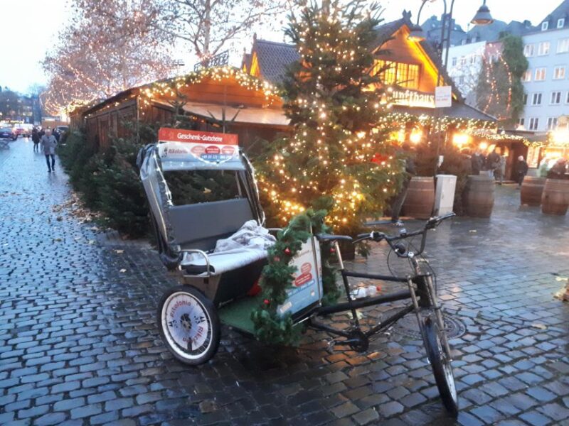 Winter Champagne Tour by Rickshaw - Explore Cologne in Style on a Winter Champagne Rickshaw Tour