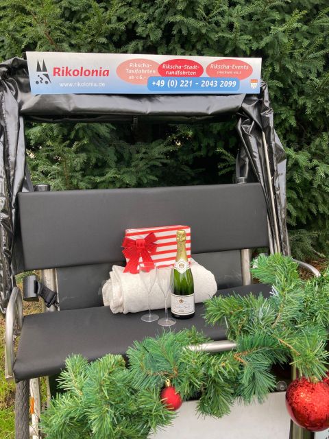 Winter Champagne Tour by Rickshaw - The Iconic Cologne Cathedral from a New Perspective