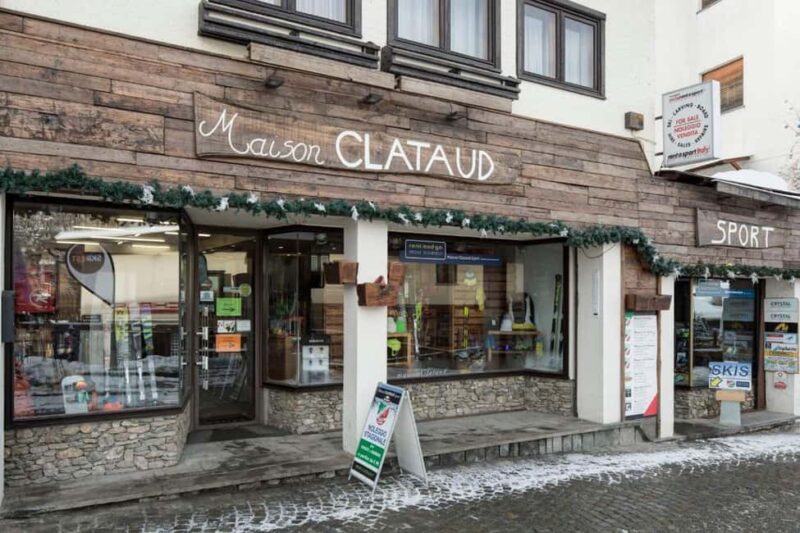 Winter Equipment Rental - Maison Clataud Sestriere - Affordable Winter Equipment Rental in Sestriere at Maison Clataud Sport