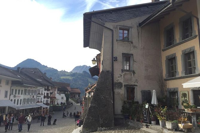Winter Gruyères, chocolate & cheese tour from Lausanne - Practical Tips and Considerations