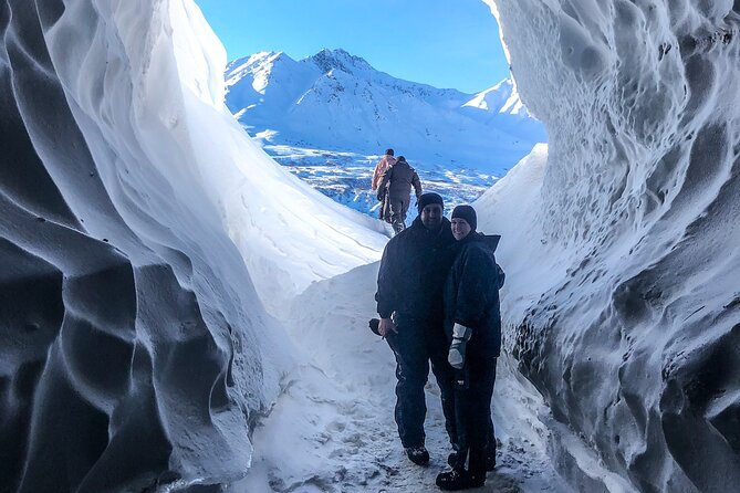 Winter Ice Cave Helicopter Adventure-1 Landing-Anchorage Area - Key Points