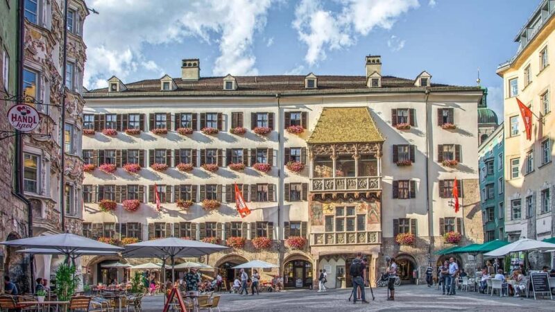 Winter Magic of Innsbruck: Christmas Spirit & Alpine Views - Scenic Views of the Nordkette Mountains