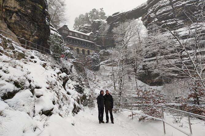 Winterland Tour to Bohemian and Saxon Switzerland from Prague - How the Tour Starts at 7:00am in Prague