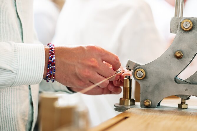 Wittenburg: Elephant Gin's Distillery Tour near Hamburg - Experience the African Wilderness in Virtual Reality