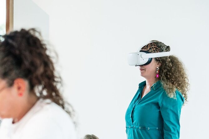 Wittenburg: Elephant Gin's Distillery Tour near Hamburg - The Knowledgeable Guides and Customer Praise