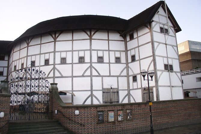 Wizard Walk of London Harry Potter Filming Locations - Meet and Start at Leadenhall Market in London