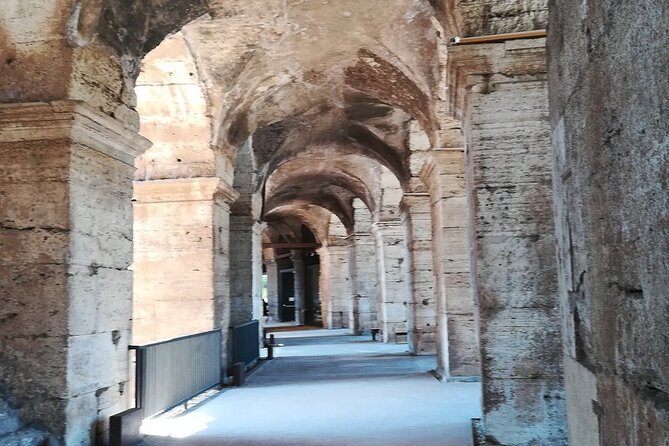 Wonders of The Colosseum Tour - Climbing Palatine Hills Ancient Terraces