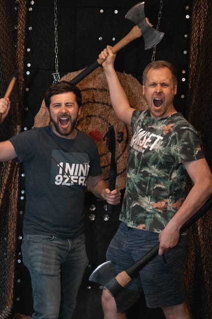 WOODCUTTER - AXE THROWING & BAR EXPERIENCE IN FRANKFURT - Expert Guidance from Experienced Axe Masters