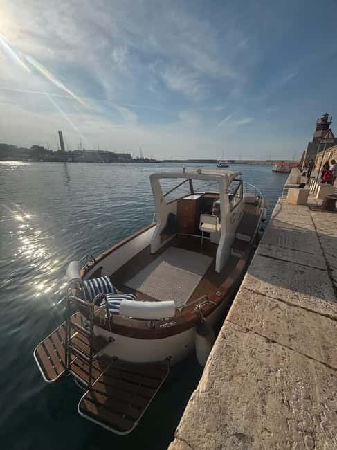 Wooden Gozzo Tour with Aperitif Towards the Beautiful Coast of Polignano - Pacing, Group Size, and Accessibility