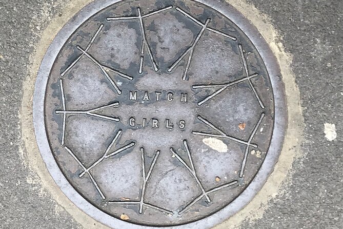 Working Women of the East End Walking Tour - Storytelling Style of the Guides: Knowledgeable and Passionate
