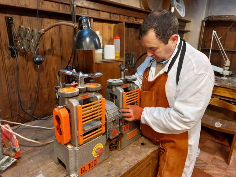 Workshop in Venice: create your own 18k gold ring with your own hands - Key Points