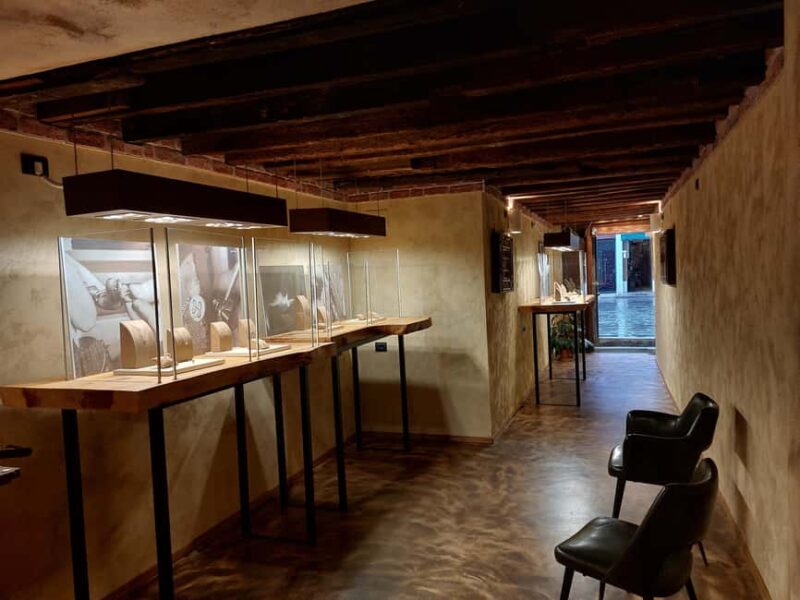 Workshop in Venice: create your own 18k gold ring with your own hands - Personalized Ring Design Options in the Workshop