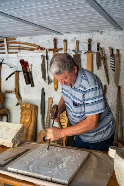 Workshop with the Master Stonemason of San Donato - Key Points