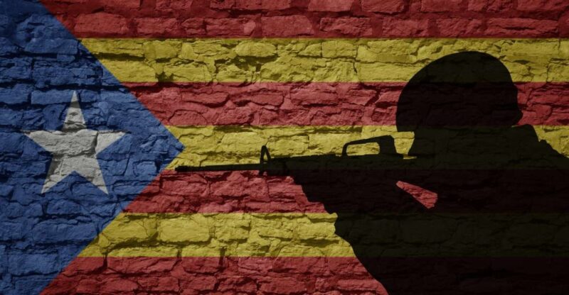 World War II History in Barcelona Old Town Private Tour - Highlights Include the Teatro Tivoli and Historic Sites