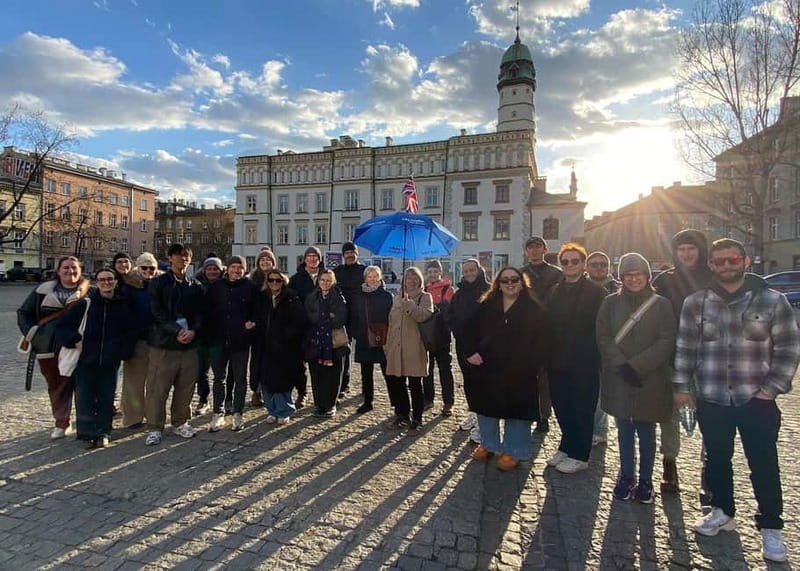 World War Two in Krakow: Jewish Quarter and Ghetto Tour - Key Points