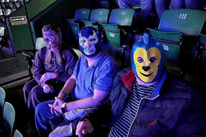 Wrestling Tour at Arena Mexico with Mask Included - Practical Aspects: Booking, Group Size, and Safety