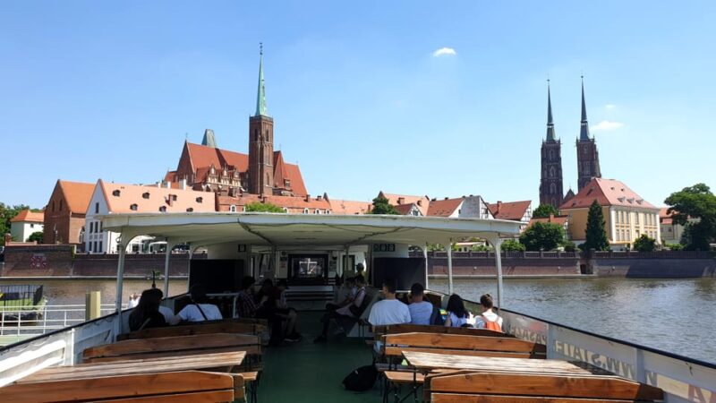 Wrocaw: Boat cruise with a licensed guide (1 hour) - Discover Wrocław from the Water with a Guided Boat Cruise