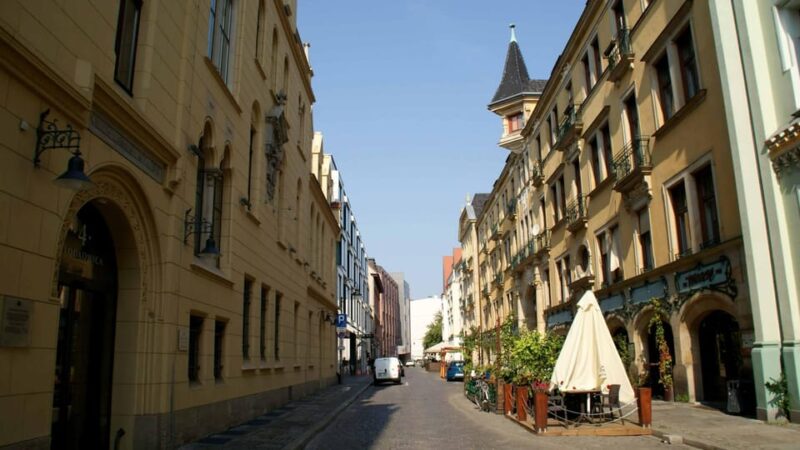 Wrocaw differently unknown alleys of the city (2 hours) - Frequently Asked Questions