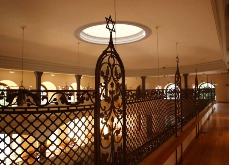 Wrocaw guided walking tour and winter boat cruise - Frequently Asked Questions