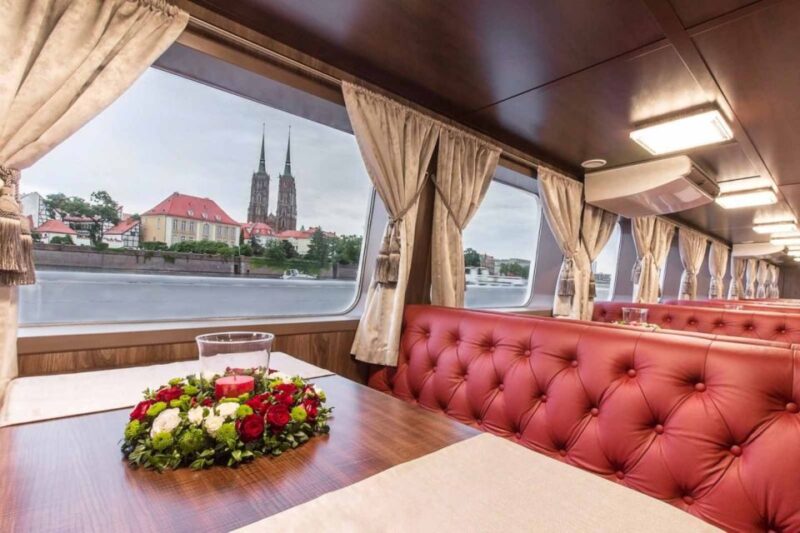 Wrocaw: Long City Walk and Luxury Ship Cruise (for groups) - Wrocław’s Long City Walk and Luxury Ship Cruise: Final Thoughts
