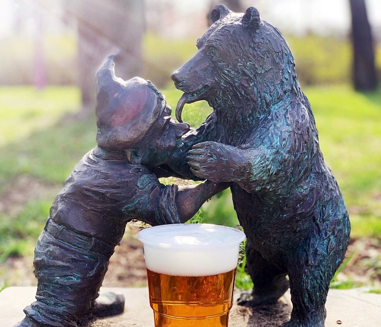 Wrocaw: Polish Craft Beer Walking Tour with Tastings - The Role of the Guide and Tour Pacing